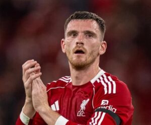 Read more about the article Masa Depan Andy Robertson di Ujung Tanduk: Bertahan di Anfield atau Cari Jam Terbang?
