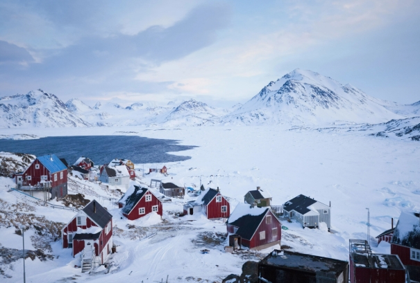 Read more about the article Apa yang Bisa Dilakukan Uni Eropa dan NATO untuk Menghentikan Ambisi Trump atas Greenland?