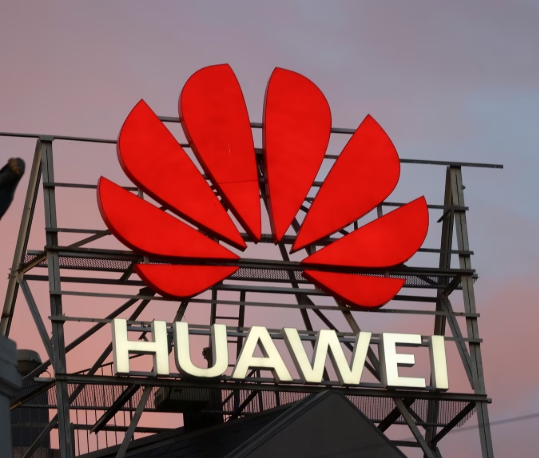 Read more about the article EU to Phase Out High-Risk Technology, Impacting Huawei and Chinese Firms
