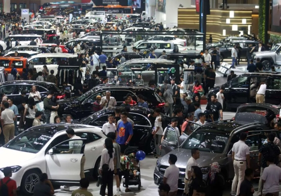 Read more about the article Konfrontasi Ekonomi Geser Konflik Bersenjata sebagai Risiko Utama Global Menurut Survei WEF