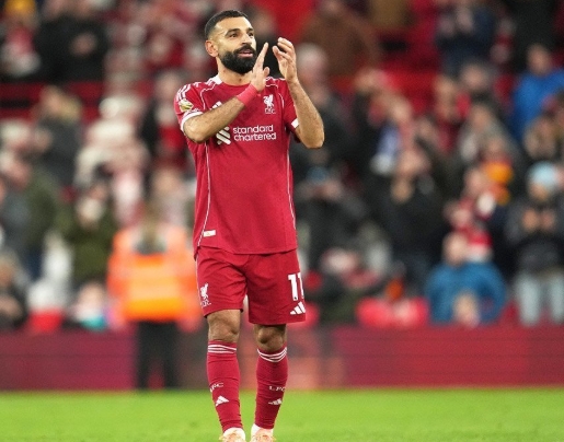 Read more about the article Liverpool di Ambang Perpisahan dengan Mohamed Salah, Liga Arab Saudi Yakin Transfer Tak Terhindarkan
