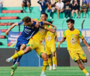 Read more about the article Hasil BRI Super League: Solo Run Rachmat Irianto Warnai Kemenangan Telak Persebaya atas PSIM 3-0