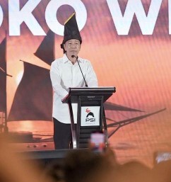 Read more about the article Raja Juli Antoni Tegaskan Jokowi Belum Resmi Masuk PSI